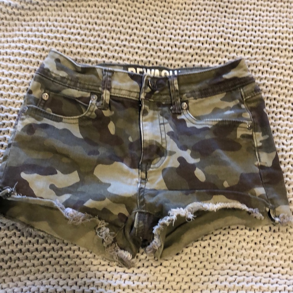 Camouflage shorts